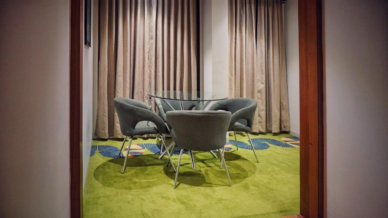 Kyriad Hotel Gulbarga By Othpl Kalaburagi Luaran gambar